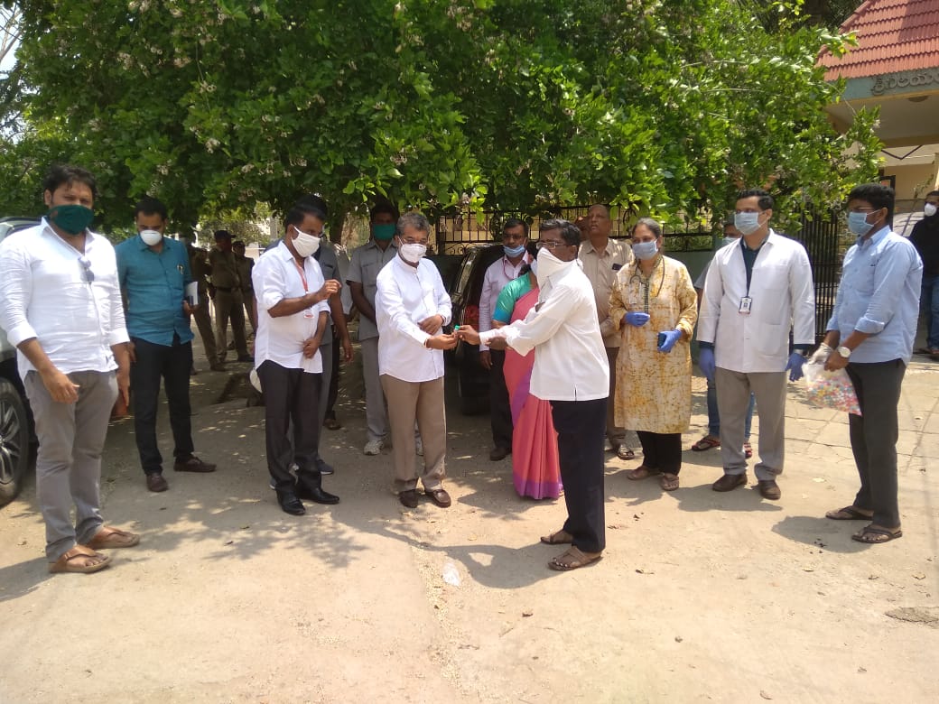 JIMS-Hospital-covid-19-Medicines-Distribution-Narayanpet